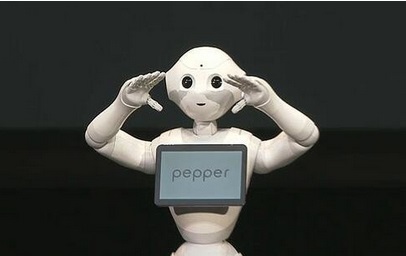 富士康6亿美元联姻软银生产人形机器人Pepper