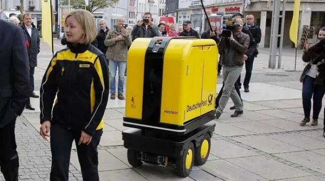 德国邮政投递机器人试用成功 或将在全德投放使用